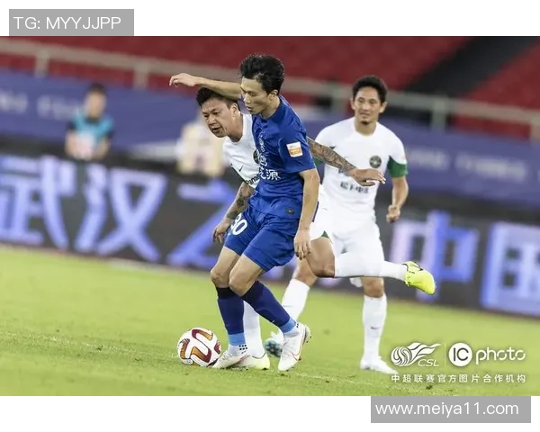 武汉羽毛球队攻势变革探索新战术提升竞技水平的深度分析